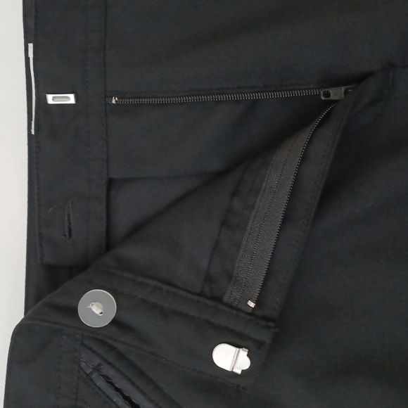 ✨3/$25✨Izod XFG Black Golf Skort - 12 - Picture 7 of 10